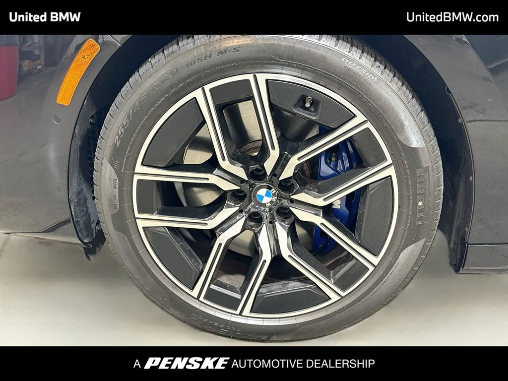 Thumbnail: 2023 BMW 7 Series - 2