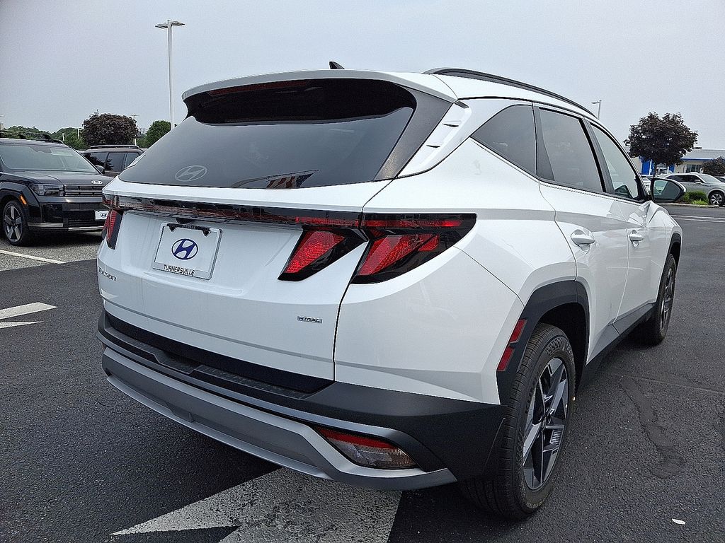 Thumbnail: 2025 Hyundai Tucson - 4