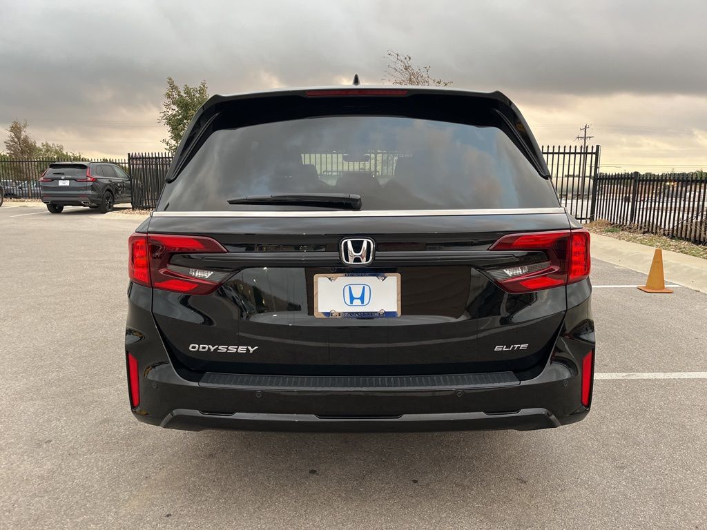 Thumbnail: 2026 Honda Odyssey - 5
