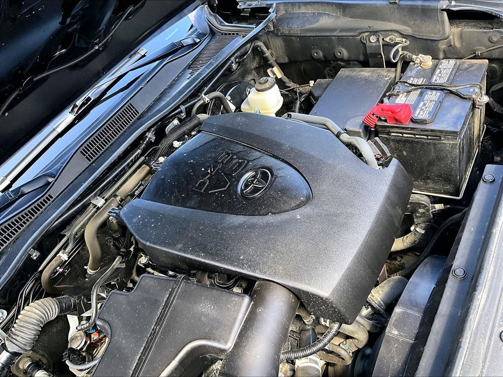 2022 Toyota Tacoma — photo 35