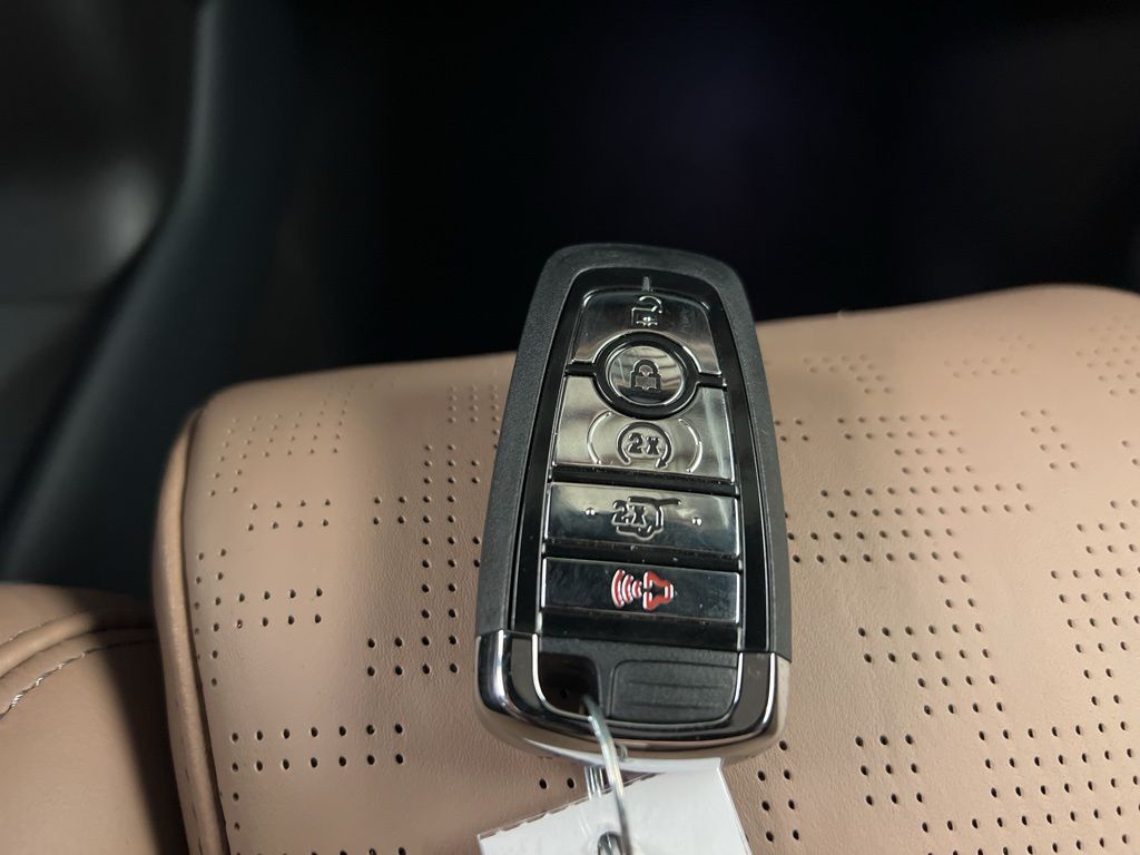 2025 Lincoln Navigator Black Label - Photo 50