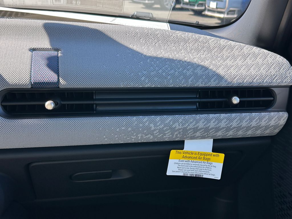 Thumbnail: 2026 MINI Cooper - 25