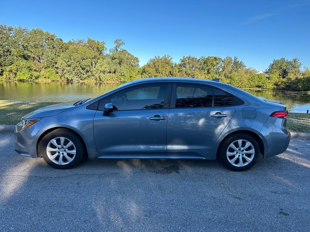 Thumbnail: 2021 Toyota Corolla - 2