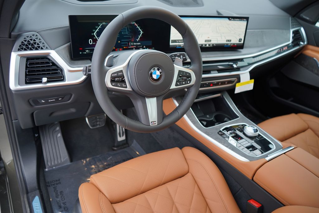 Thumbnail: 2026 BMW X5 - 12