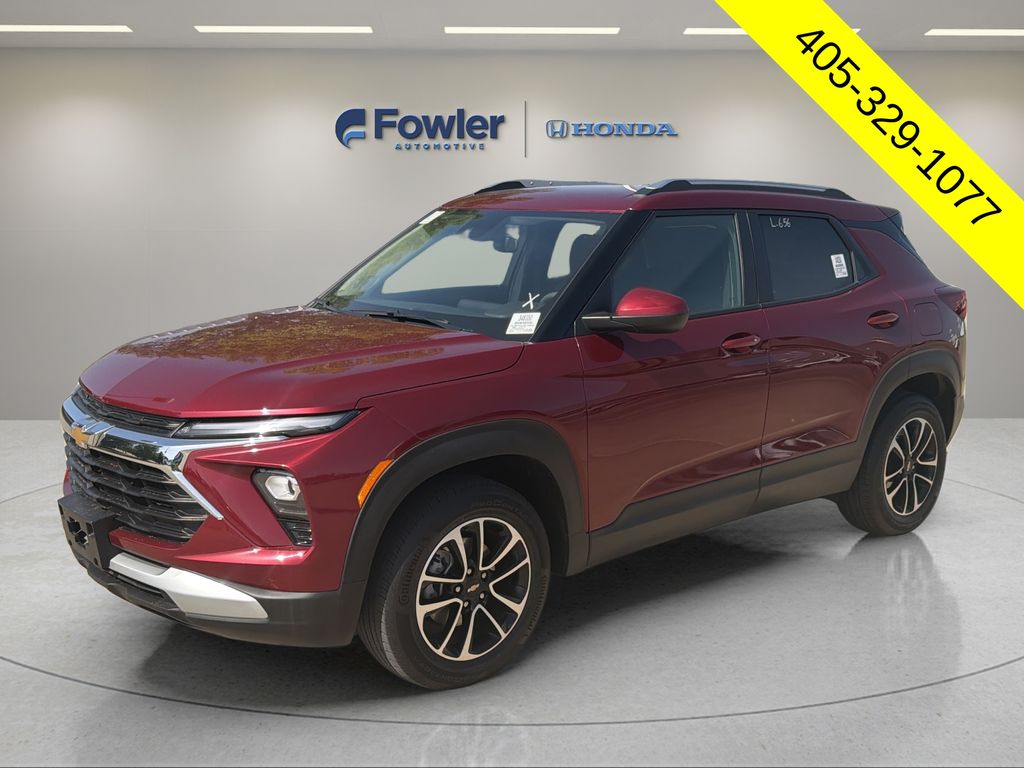 Red (Crimson Metallic) 2025 Chevrolet Trailblazer SUV / Crossover Four-Wheel Drive 9-Speed Automatic