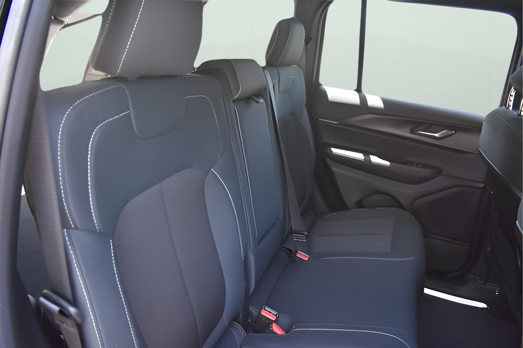 New Car 2025 Jeep Grand Cherokee  Laredo X For Sale Under $40,000 In Austin, Texas