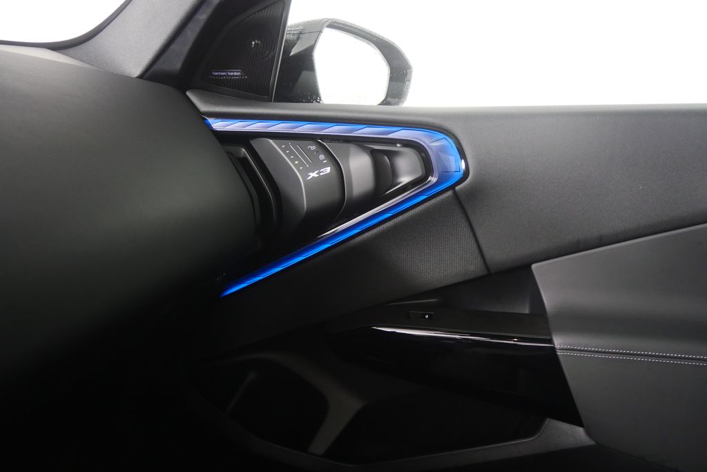 Thumbnail: 2025 BMW X3 - 22