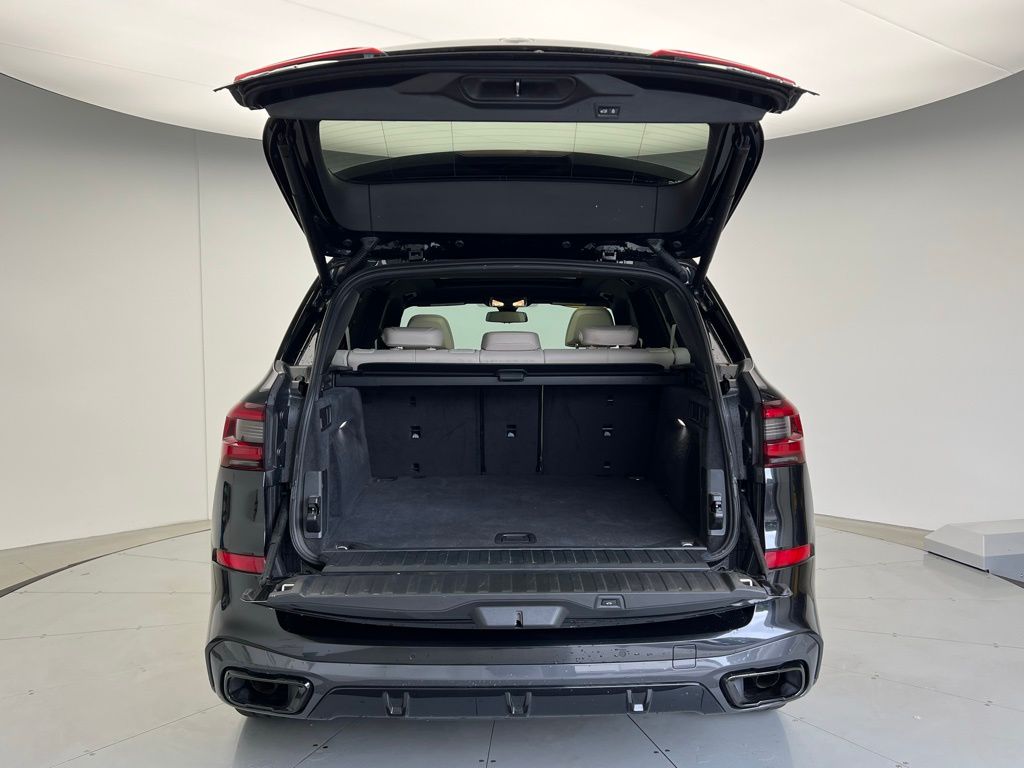 Thumbnail: 2021 BMW X5 - 5
