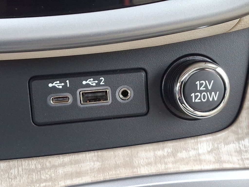 2024 Nissan Murano SL 26