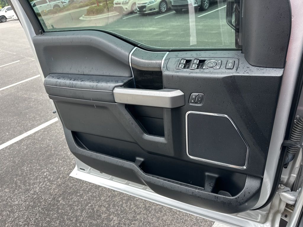 2019 Ingot Silver Metallic Ford Super Duty F-350 DRW Platinum 4X4 Truck