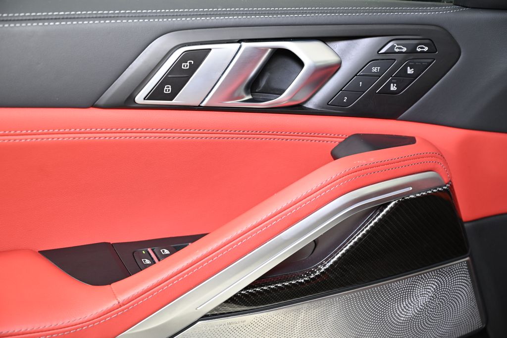 Thumbnail: 2025 BMW X6 - 24