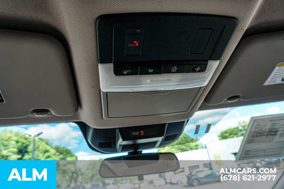 Used 2025 Blue Nissan SV image 33