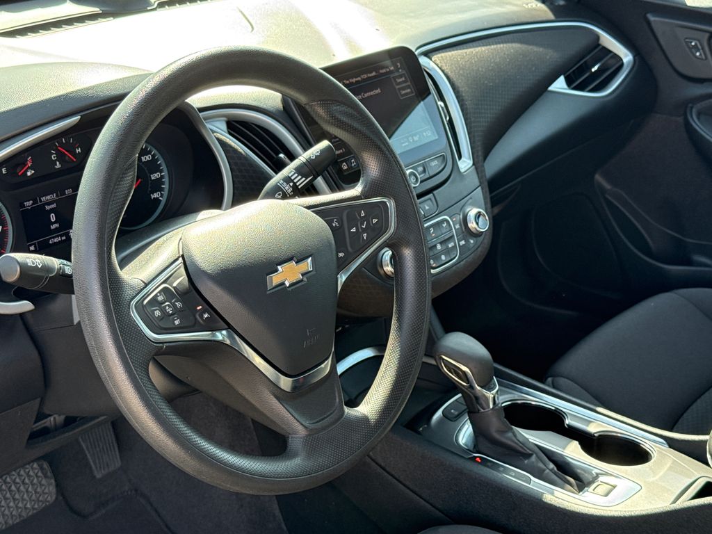 2024 Chevrolet Malibu 1LT - Photo 17
