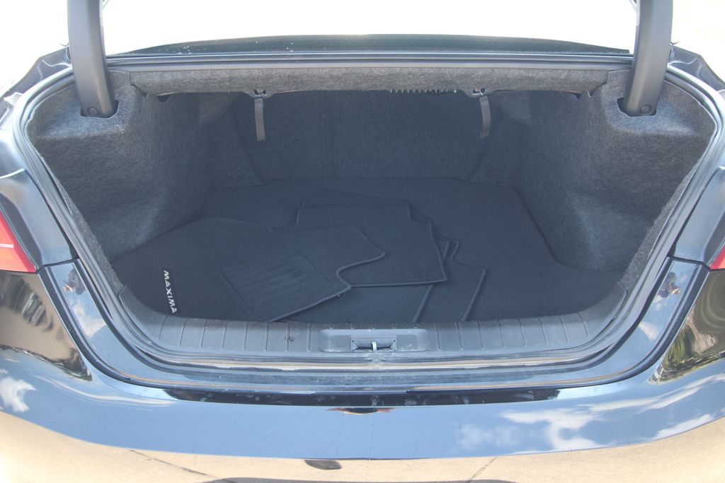 Used 2018 Nissan Maxima Sedan