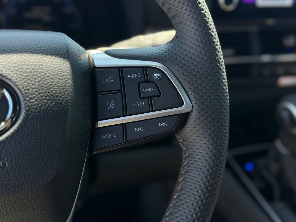 New 2026 Toyota Sienna Van