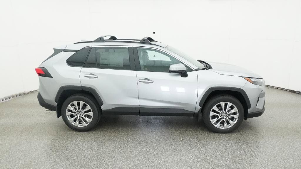 Thumbnail: 2025 Toyota RAV4 - 3