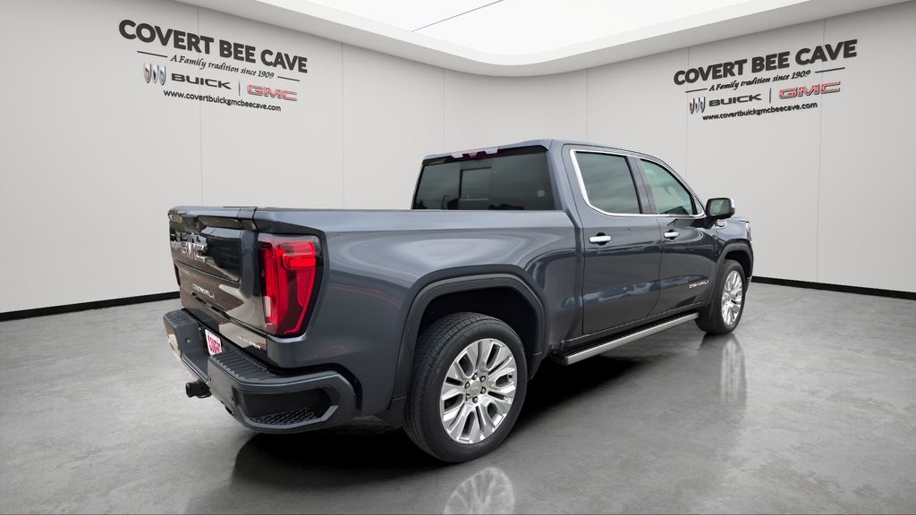 Used 2021 Blue GMC Denali image 9