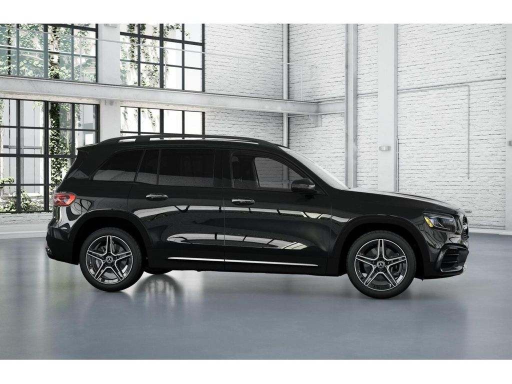 2025 Mercedes-Benz GLB 250 15