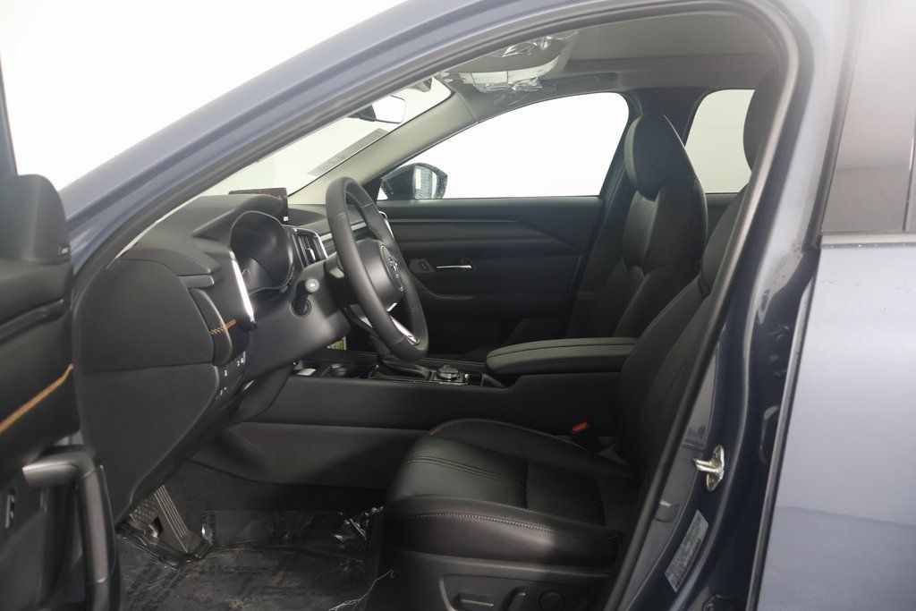 2025 Mazda CX-50 S Premium 5