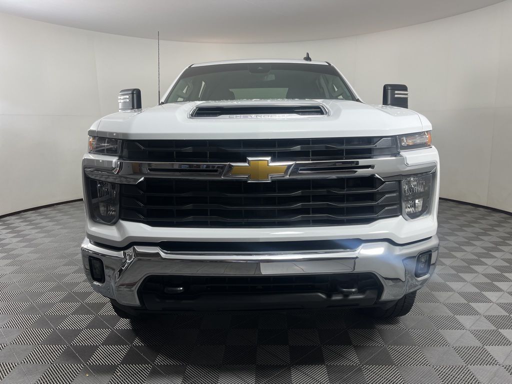 2024 Chevrolet Silverado 2500 LT 7