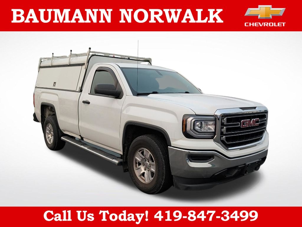 Summit White 2017 GMC Sierra 1500 Pickup Truck 4X2 6-Speed Automatic Overdrive