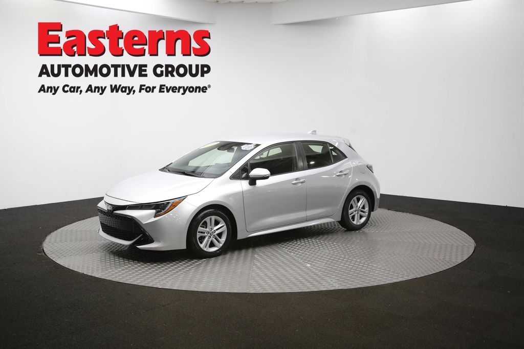 Used 2022 Silver Toyota SE image 53