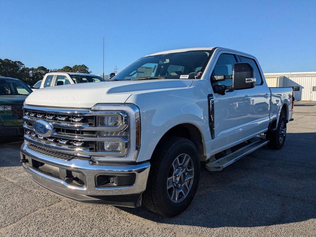 2026 Ford F-350 Super Duty LARIAT