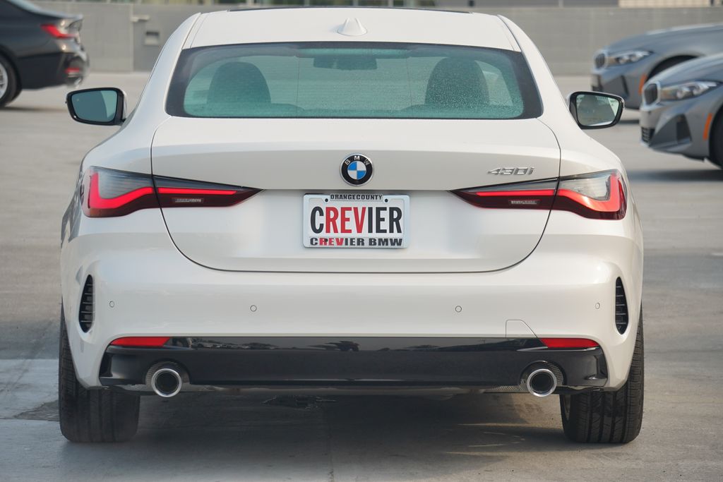 Thumbnail: 2025 BMW 4 Series - 6