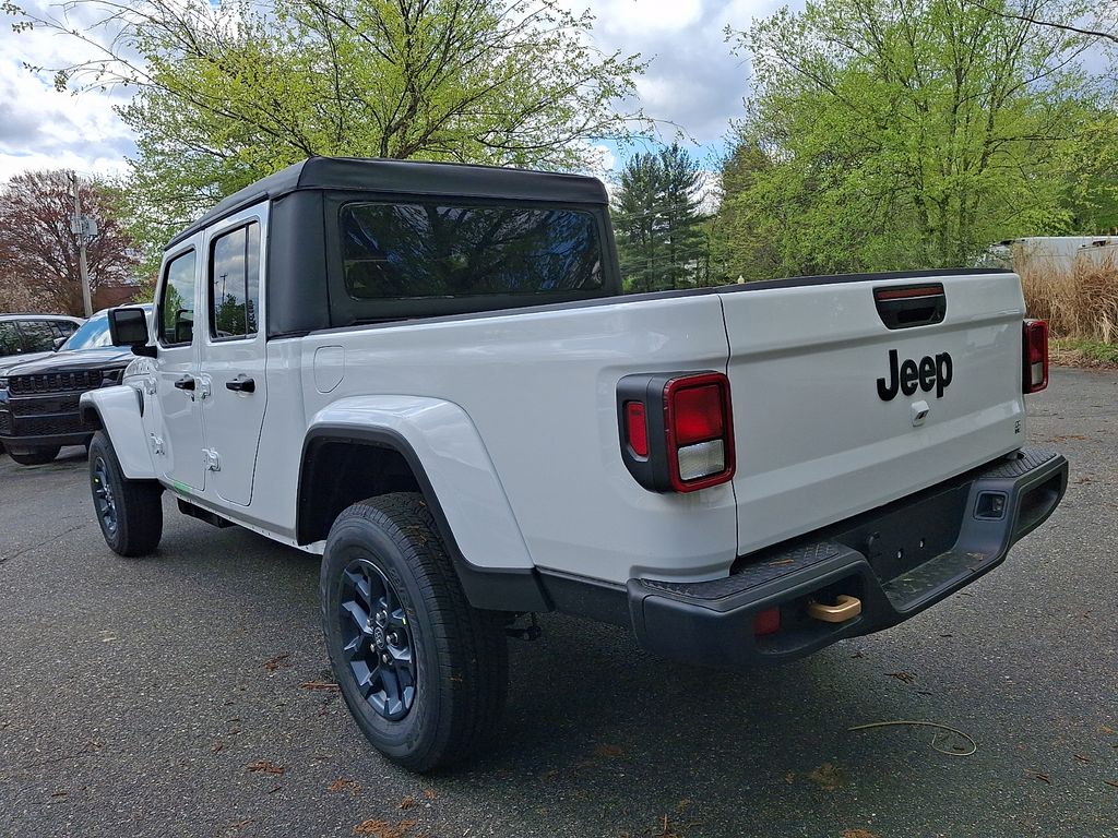New 2026 Jeep Gladiator Truck