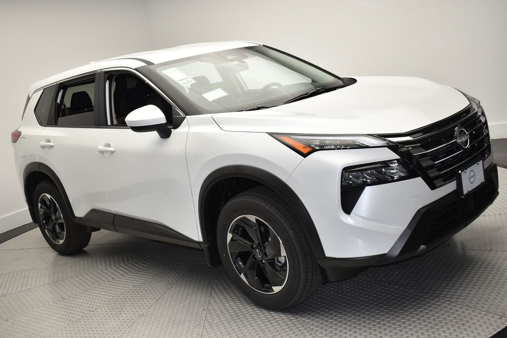 Thumbnail: 2026 Nissan Rogue - 3