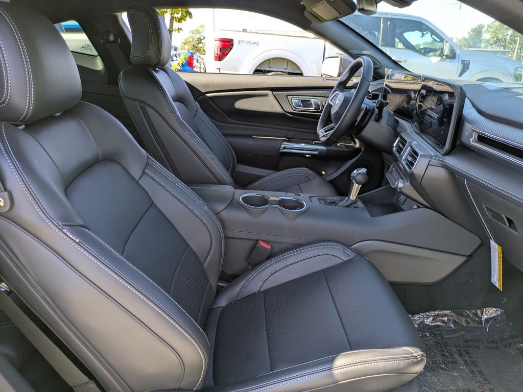 2025 Ford Mustang GT Premium Fastback