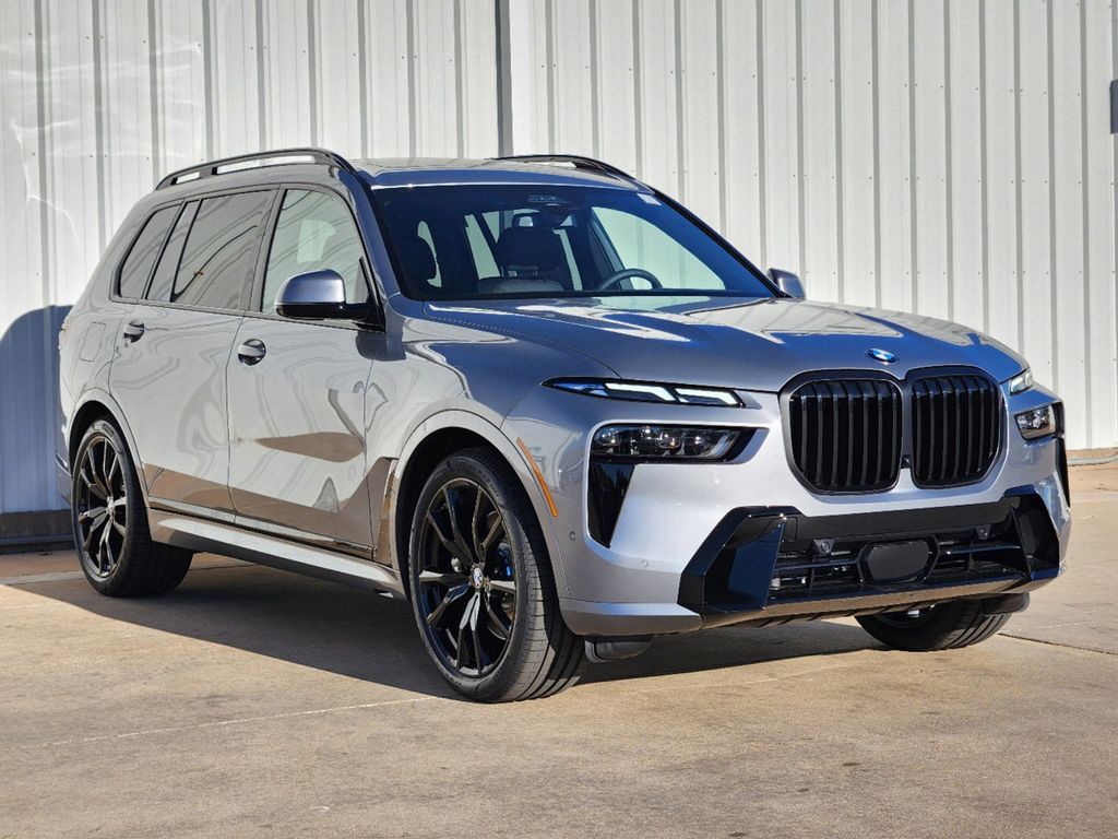 2025 BMW X7 xDrive40i 2