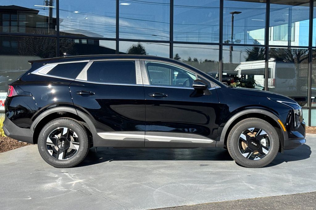 new 2026 Kia Sportage car, priced at $32,935