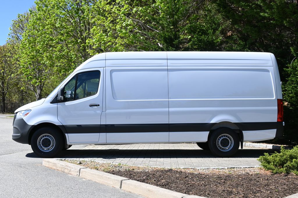 2025 Mercedes-Benz Sprinter 2500 2