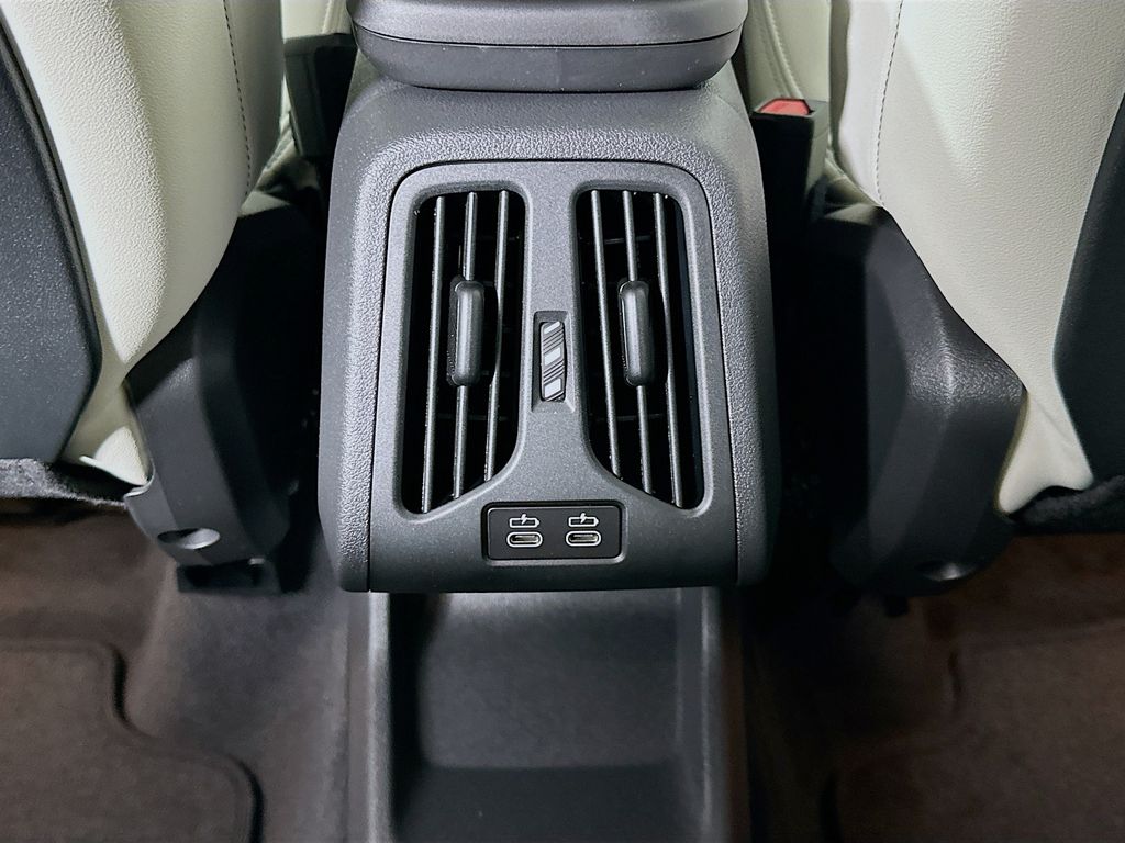 Thumbnail: 2026 BMW X1 - 18