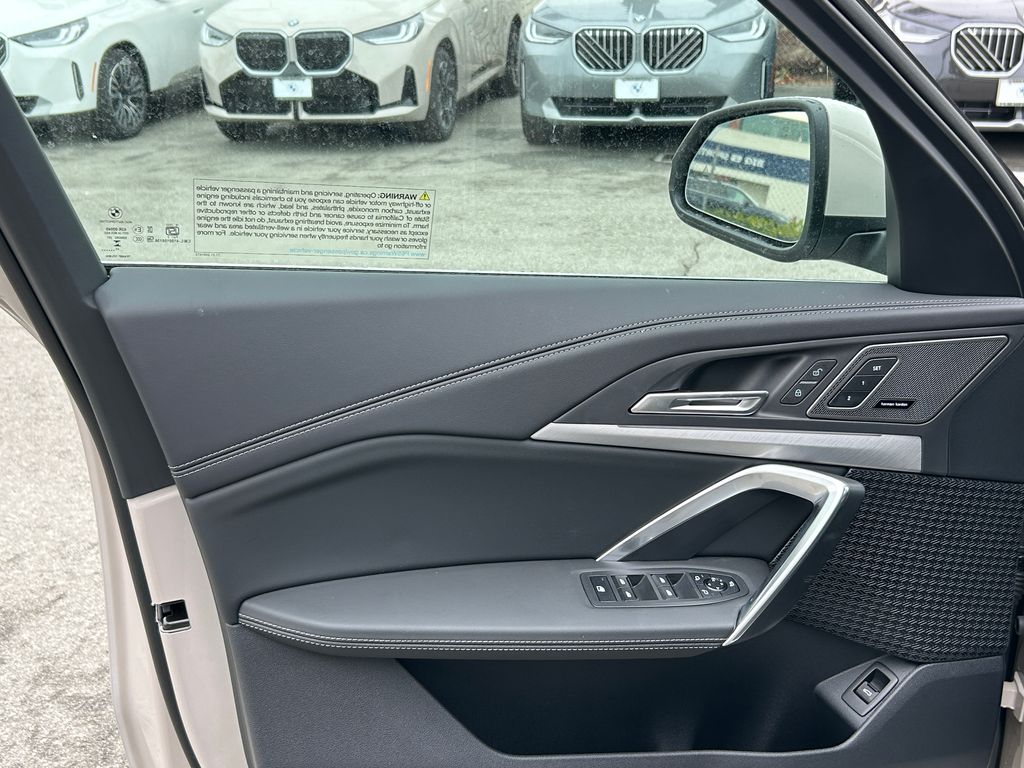 Thumbnail: 2026 BMW X1 - 11