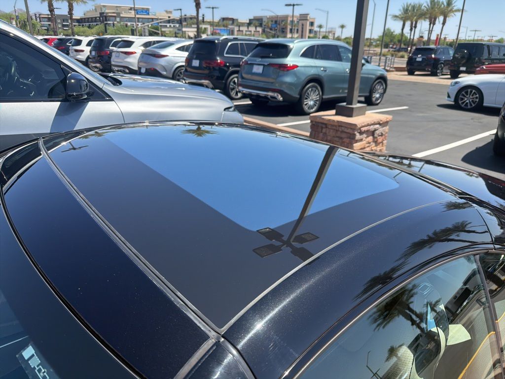 Thumbnail: 2013 Mercedes-Benz SL-Class - 6