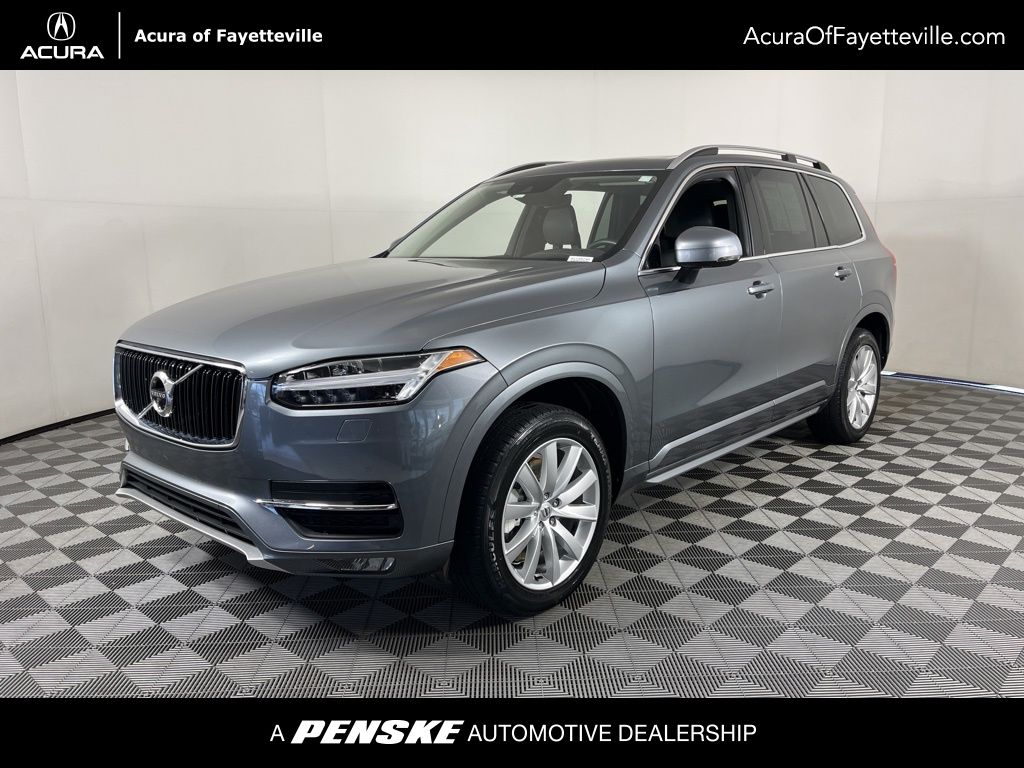 2017 Volvo XC90 T6 Momentum -
                Fayetteville, AR