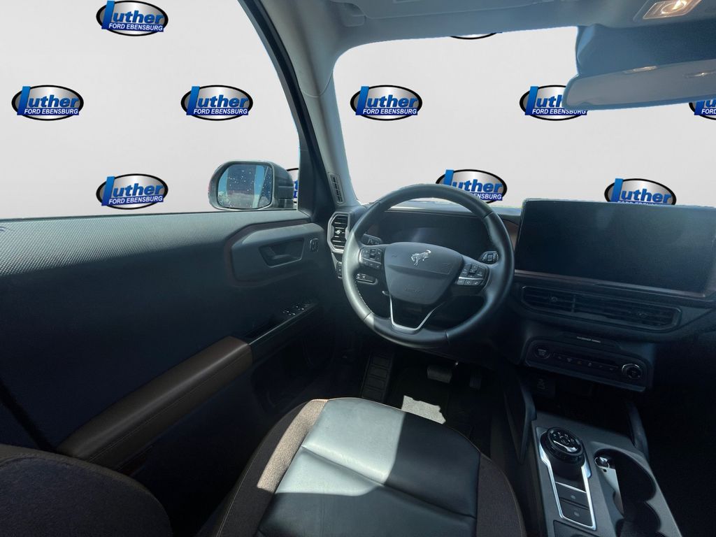 2025 Ford Bronco Sport Outer Banks - 11