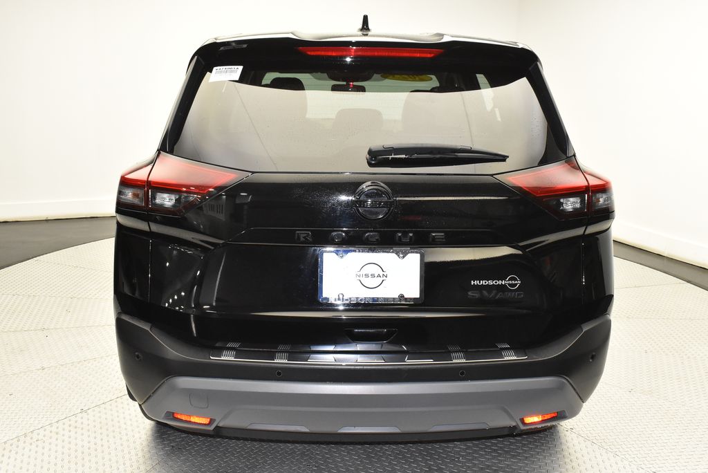 2023 Nissan Rogue SV 6
