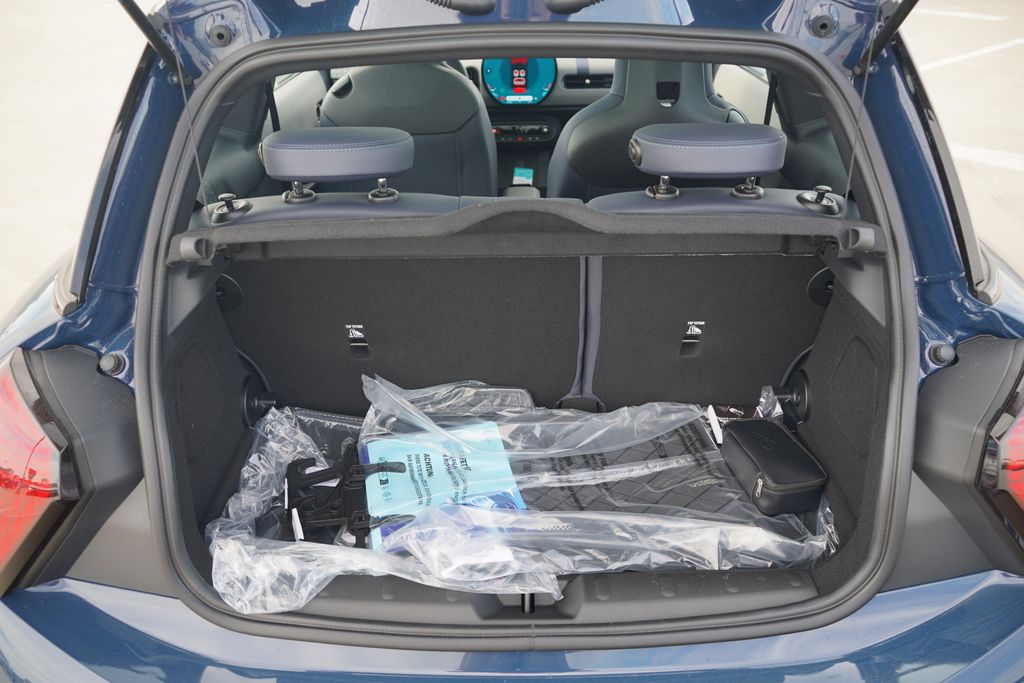 Thumbnail: 2026 MINI Cooper - 11