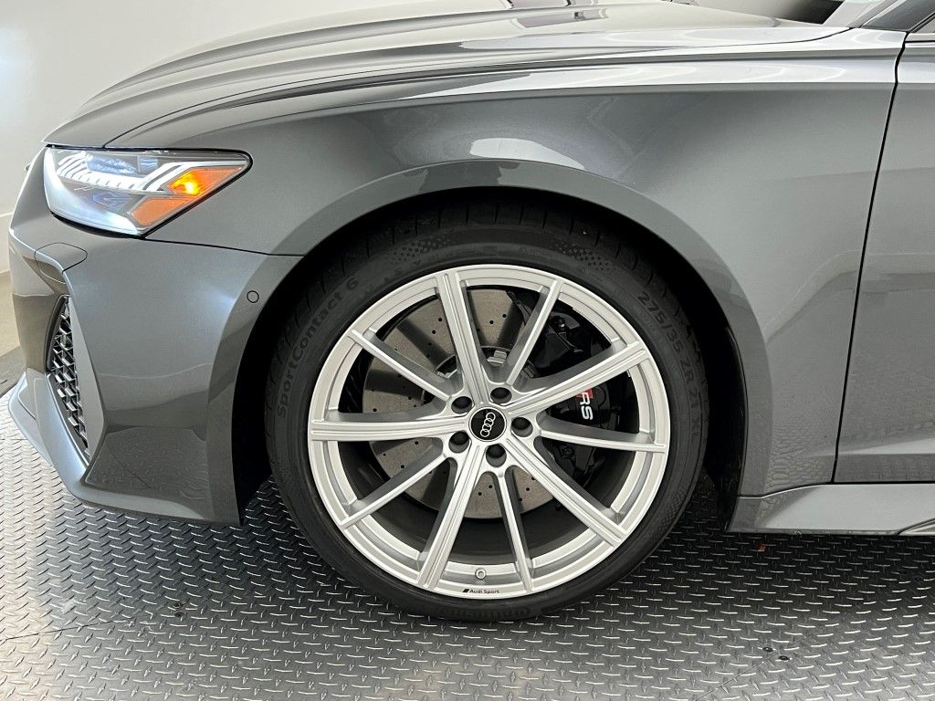 Thumbnail: 2026 Audi RS 6 - 7