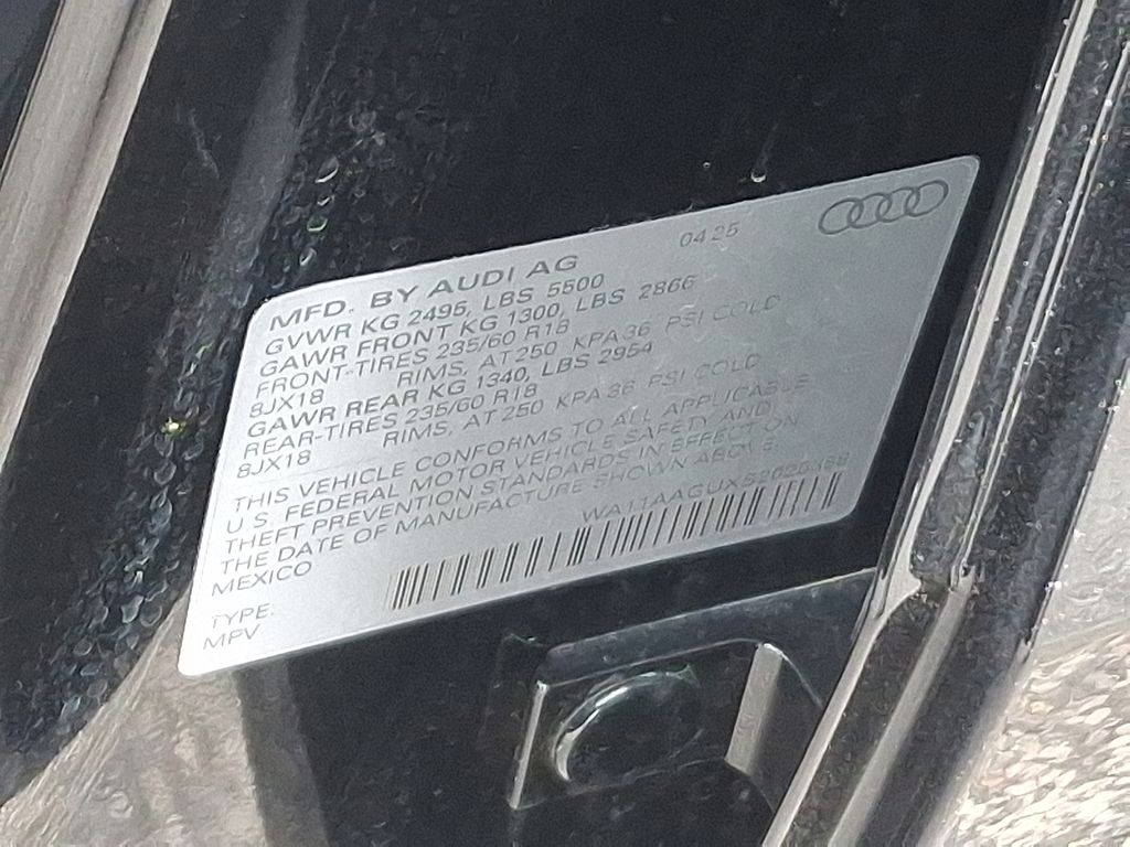 Thumbnail: 2025 Audi Q5 - 27