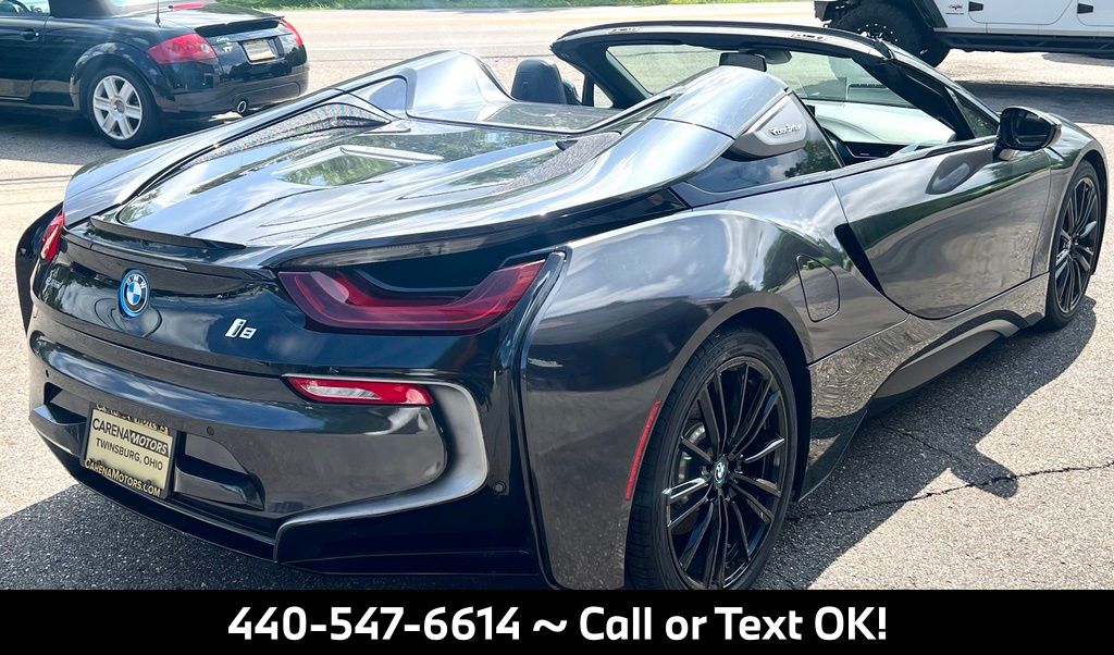 2019 BMW i8 Base - Image 5