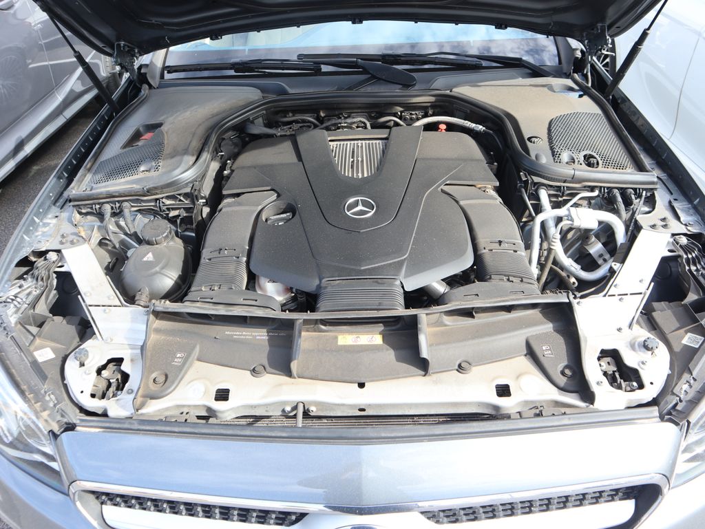 Thumbnail: 2018 Mercedes-Benz E-Class - 11