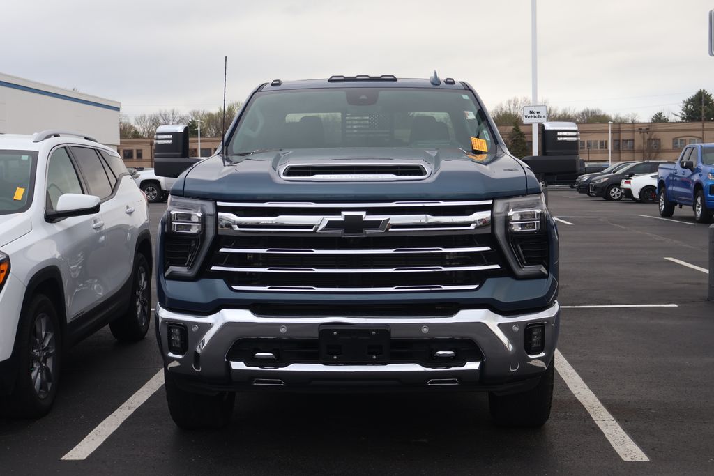 Thumbnail: 2024 Chevrolet Silverado 2500 - 2