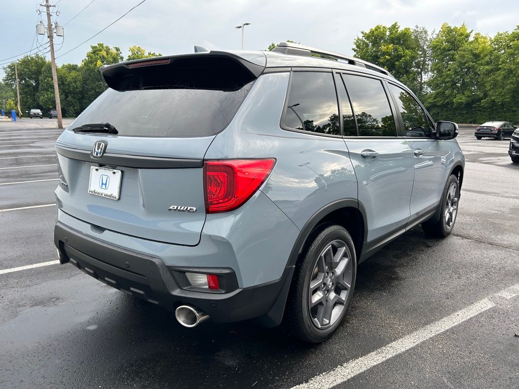 Thumbnail: 2023 Honda Passport - 5