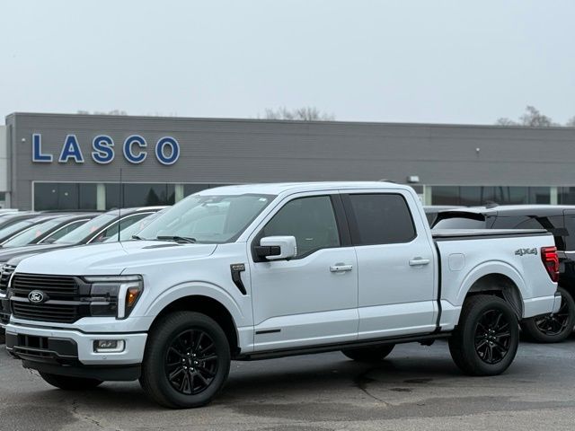 White Metallic 2025 Ford F-150 Platinum SuperCrew 4WD Pickup Truck Four-Wheel Drive Automatic