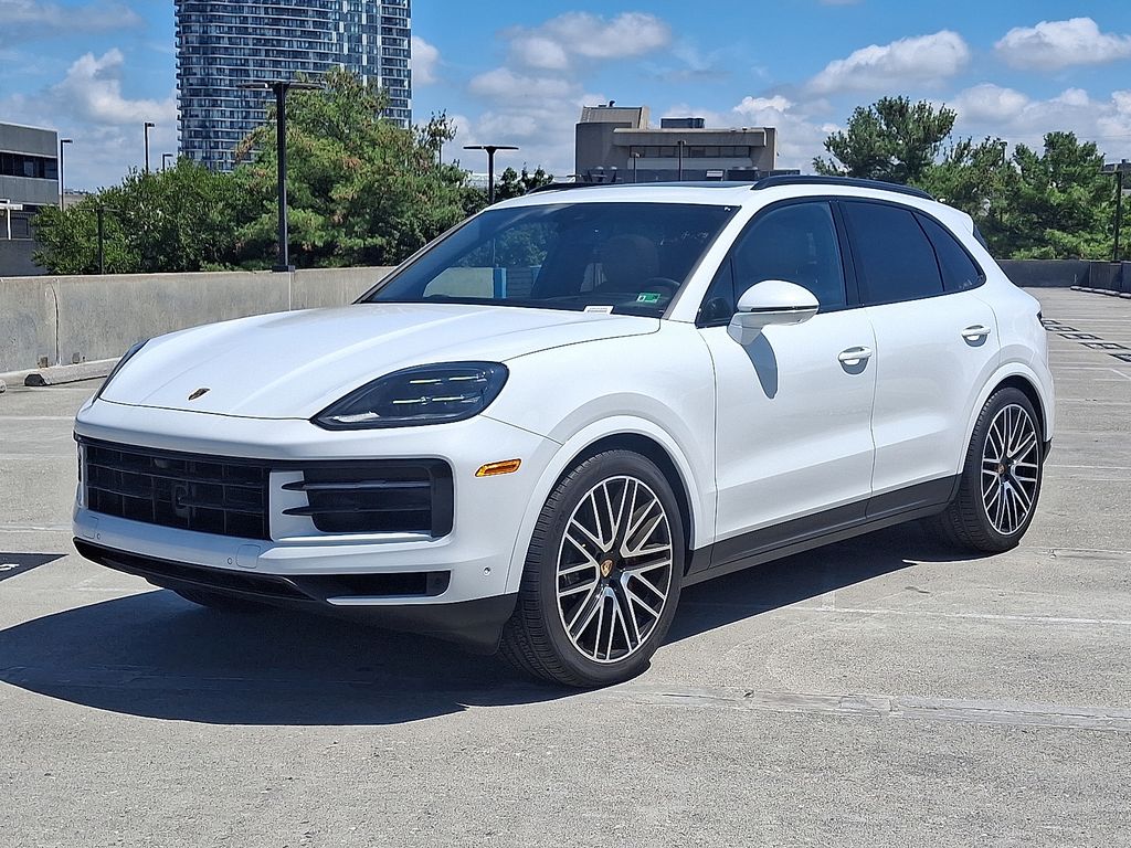 Thumbnail: 2025 Porsche Cayenne - 1