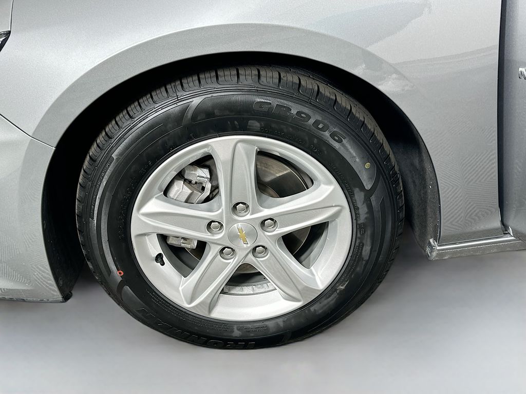 Thumbnail: 2024 Chevrolet Malibu - 30